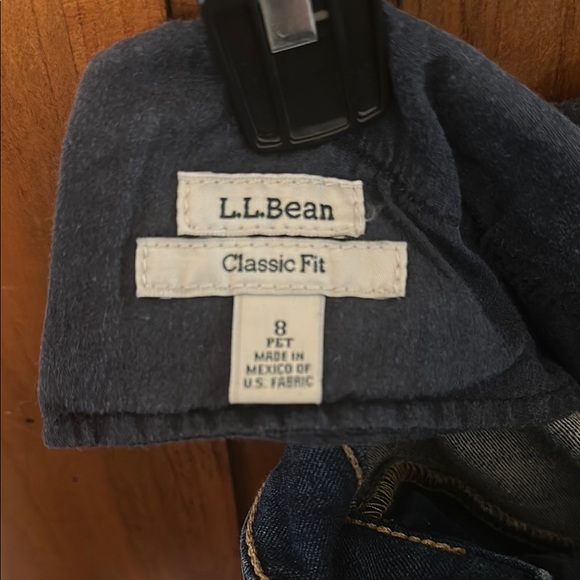 Women's Blue Jeans - Picture 2 of 3